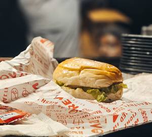 Chicken smash burger