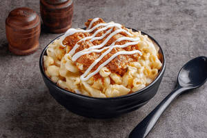Butter Chicken Mac & Cheese Bowl