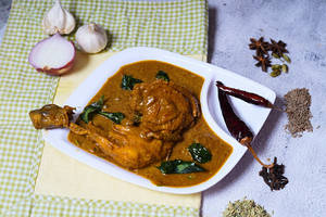 Nattu Kozhi Chops Gravy