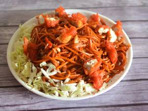 Chicken hakka noodles