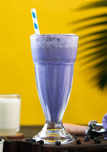 Blackcurrant shake