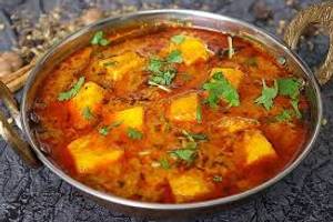 Dhaba Special Paneer (Gravy)