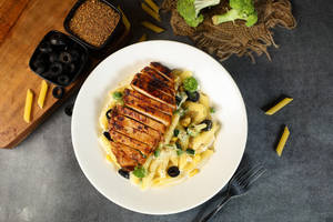 Creamy White Sauce Pasta