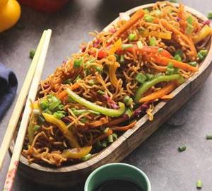 Chinese Bhel (450 gms)