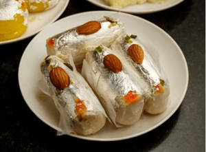 Badam Pakiza