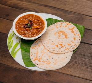 Appam [2 Pieces] With Kadala Curry