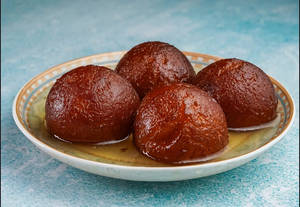 Gulab Jamun Wet [4 pieces]