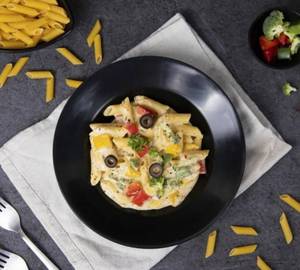 Italian White Sauce Pasta (500Ml)