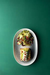 Avo Egg Open Toast