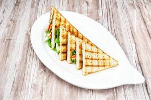 Paneer Chilly Grill Sandwich