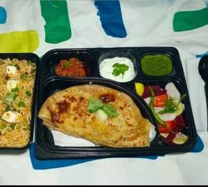Paneer Fried Rice With Paneer Paratha