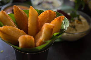 Idli Wedges [8 Pieces]