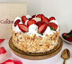 Fresh Strawberry Cake [500Gm]
