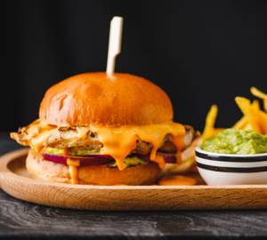 Cheese Sauce Chicken Burger