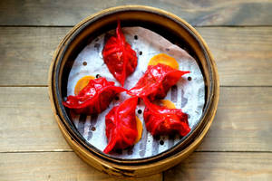 Zesty Chicken Momos (6 Pcs)