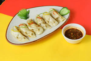 Vegetable Gyozas [6pc]