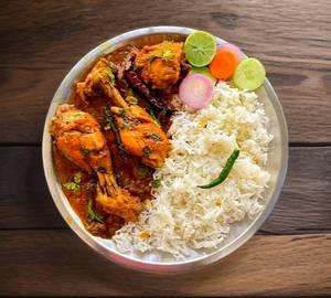 Pulao with chicken masala curry