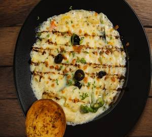 Triple layer cheesy baked pasta