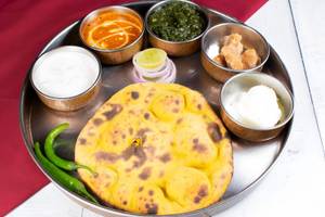 Makki Roti Platter