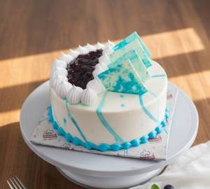Royal blueberry cake