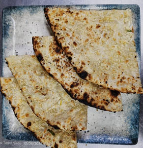 Cheese Garlic Naan