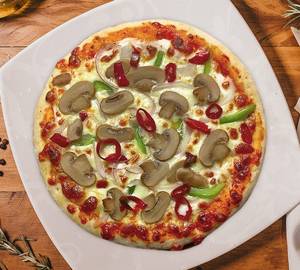 Veg Cheese Mushroom Pizza                                        