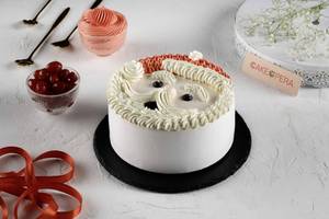 Santa Vanilla Christmas Cake (500 Gm)