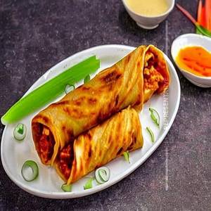 Noodles Manchurian Roll