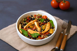 Grilled Chicken Quinoa Bowl