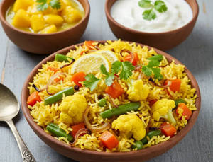 Veg Biryani With Raita