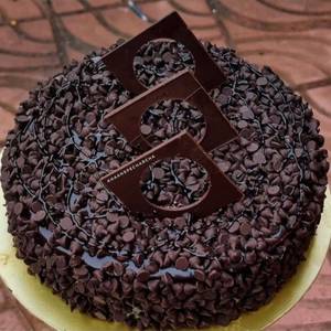 Over loaded choco chips cake [500 g]