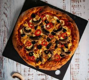 Gen Z special chicken pizza