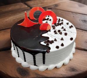 Choco Vanilla Cake