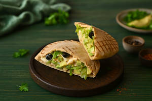 Egg And Avocado Pita Pocket