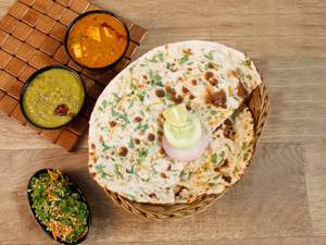 Kulcha Curry.
