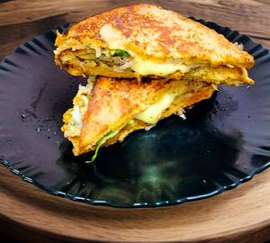 Cheese Bread Omelette