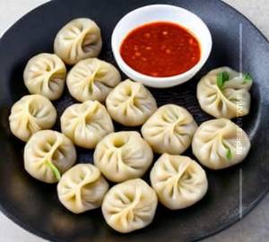 Veg steamed momos