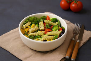 Chicken Pesto Pasta Salad