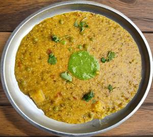 Daliya Khichdi