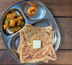 Butter ajwain paratha