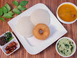 2 Idly Vada.