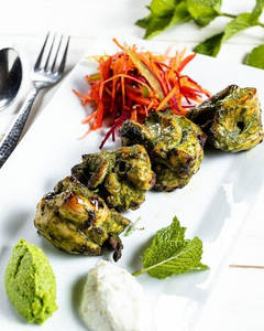 Hariyali Chicken Tikka 6 Pcs