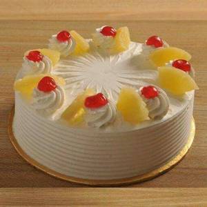 Pineapple Cream Cake