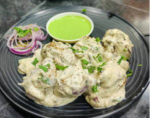 Veg Afghani Momos