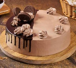 Chocolate oreo cake
