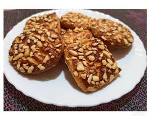 Sweet Peanut Biscuits