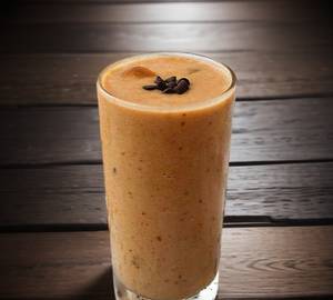 Chikoo Juice