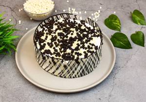 Eggless choco chips cake  [ 1 kg ]
