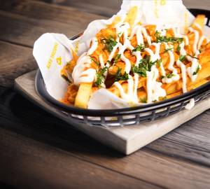 Mayo loaded fries