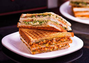 Veg Makhni Sandwich
